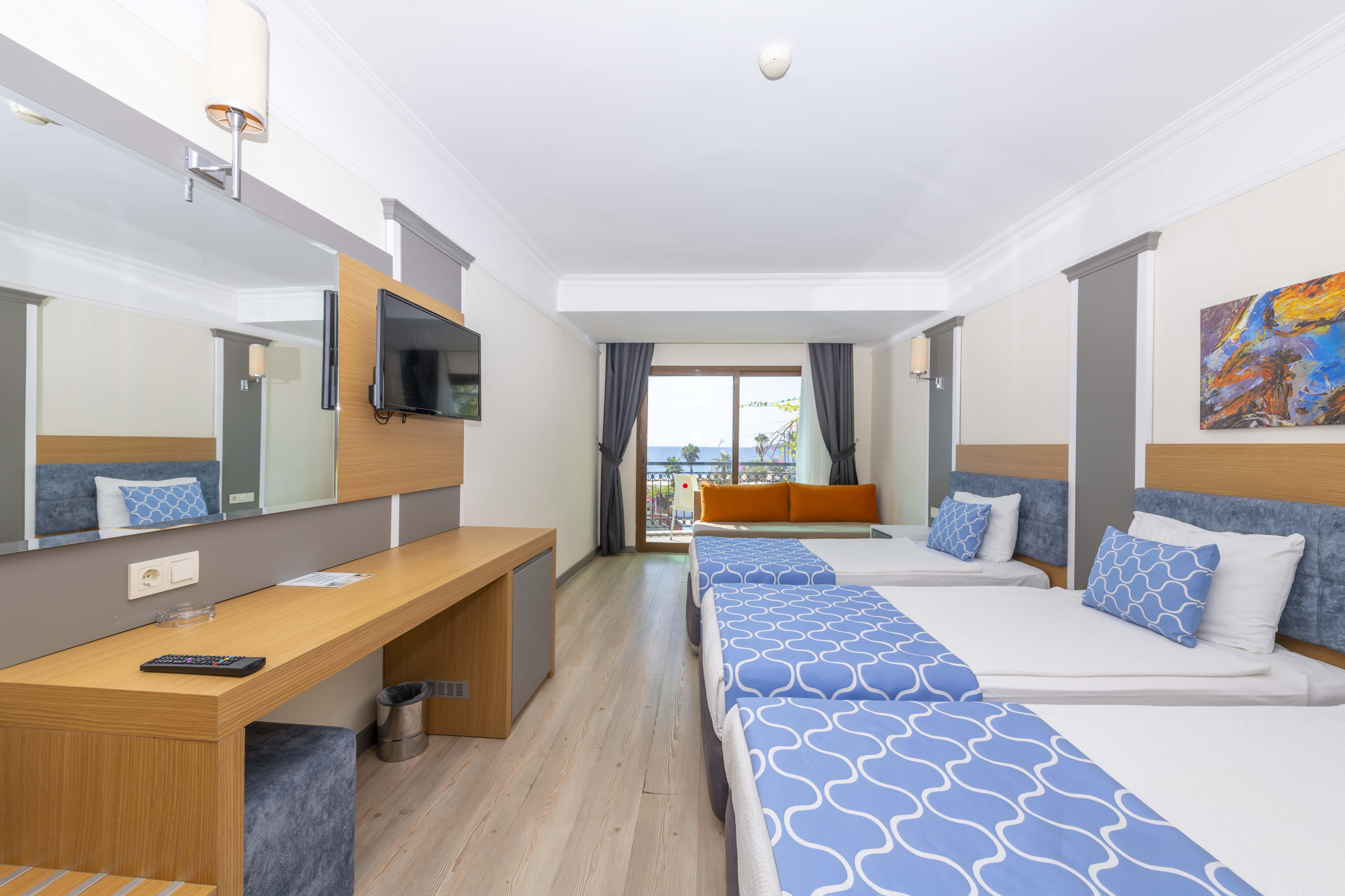 Labada Beach Hotel Чамьюва Экстерьер фото